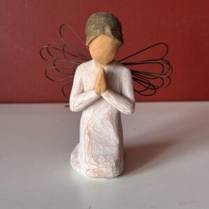 👛 (ANY 2/$25) WILLOW TREE Figurine Angel Of Prayer